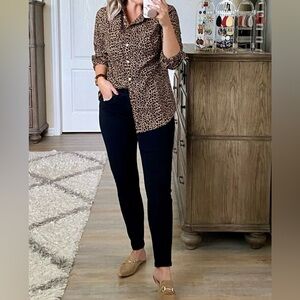 J.Crew Factory Button-up leopard shirt in signature fit-XS